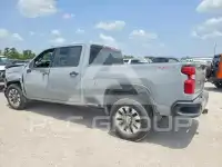 2025 Chevrolet Silverado фото