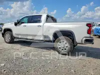 2025 Chevrolet Silverado фото