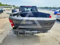 2025 Chevrolet Silverado фото