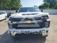 2025 Chevrolet Silverado photo