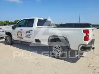 2025 Chevrolet Silverado photo