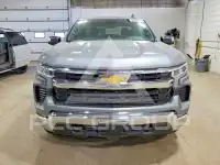 2025 Chevrolet Silverado фото