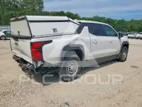 2025 Chevrolet Silverado фото