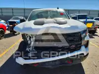 2025 Chevrolet Silverado photo