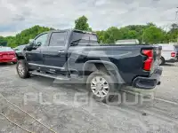 2025 Chevrolet Silverado фото