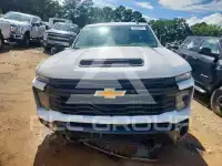 2025 Chevrolet Silverado photo
