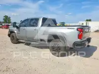 2025 Chevrolet Silverado фото