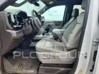 2025 Chevrolet Silverado photo