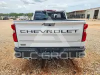 2025 Chevrolet Silverado photo