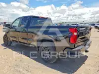 2025 Chevrolet Silverado photo