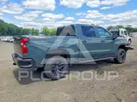 2025 Chevrolet Silverado photo