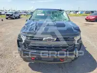 2025 Chevrolet Silverado фото