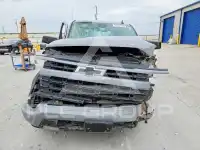 2025 Chevrolet Silverado фото