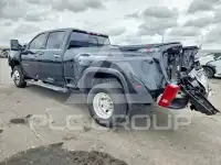 2025 Chevrolet Silverado photo