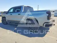 2025 Chevrolet Silverado photo
