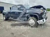 2025 Chevrolet Silverado photo