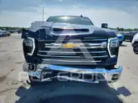 2025 Chevrolet Silverado фото