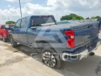 2025 Chevrolet Silverado photo