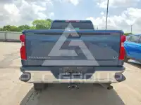 2025 Chevrolet Silverado photo