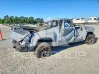 2025 Chevrolet Silverado фото