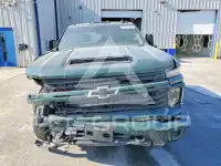 2025 Chevrolet Silverado фото