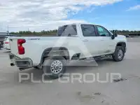 2025 Chevrolet Silverado фото