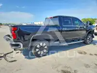 2025 Chevrolet Silverado фото