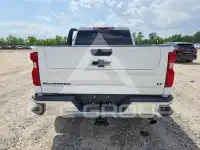 2025 Chevrolet Silverado фото