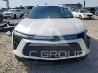 2025 Chevrolet Blazer photo