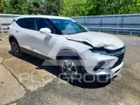 2025 Chevrolet Blazer фото