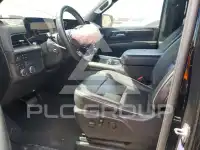 2025 Chevrolet Tahoe фото