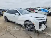 2025 BMW I7 фото