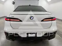 2025 BMW 740 фото