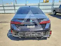 2025 BMW 530 фото