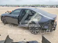 2025 BMW 530 photo