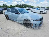 2025 BMW 330 photo