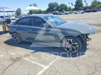 2025 BMW 330 фото