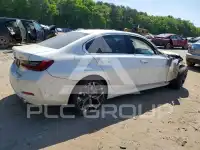 2025 BMW 330 фото
