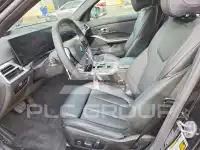 2025 BMW 330 фото