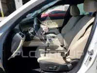 2025 BMW 330 фото