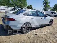 2025 BMW 540 фото