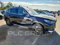 2025 BMW X1 фото
