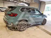 2025 BMW X1 фото