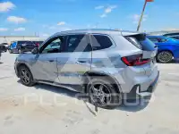 2025 BMW X1 фото