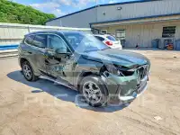 2025 BMW X1 фото