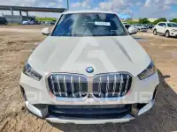 2025 BMW X1 фото