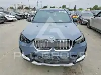 2025 BMW X1 photo