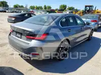 2025 BMW 330 фото