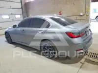 2025 BMW 330 photo