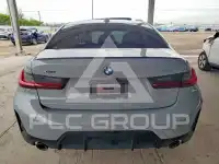 2025 BMW 330 фото